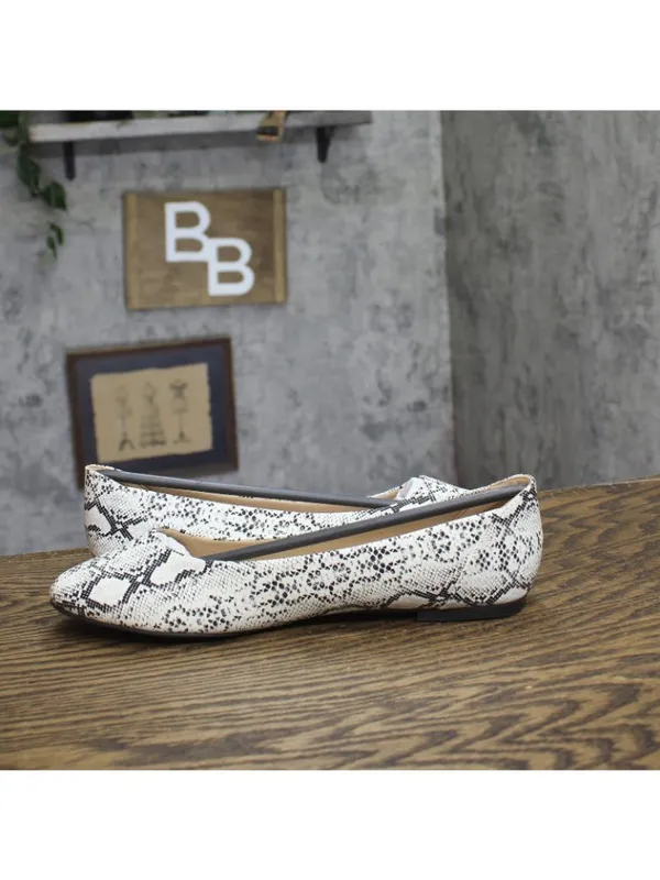 NEW Journee Collection Kavn Comfort Sole Ballet Flats KAVN Snake Brown 10M - Image 8
