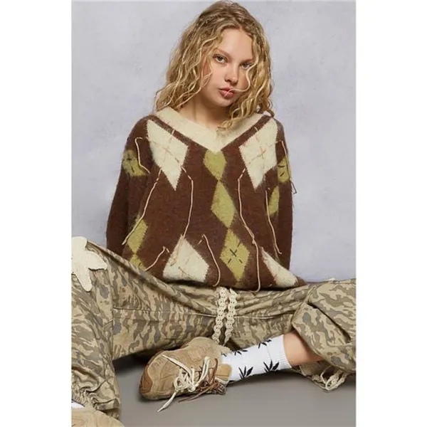 POL V-Neck Argyle Pattern Mohair Sweater with‎ Contrast Exposed Stitch Detail - Image 9