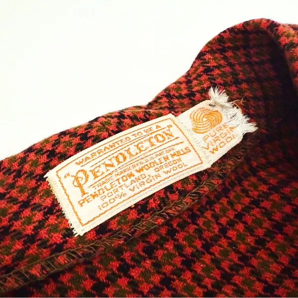 Vintage 80’s Pendleton Pure Wool Houndstooth Plaid Jacket in Orange | Size M/L - Image 4