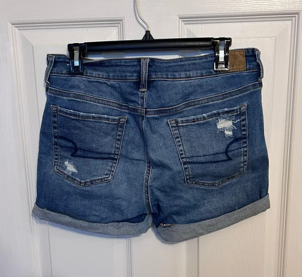 American Eagle Outfitters Distressed Shorts - Image 5