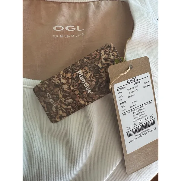 NWT OGL Plantive Chic Square Neck Ruched Rib Bra Tank Top White Size Medium - Image 6