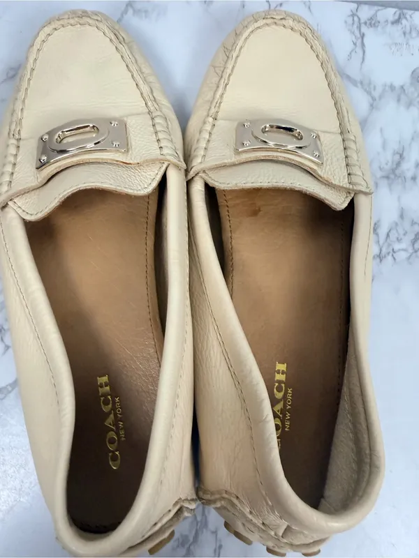 Coach Napoleon driving Loafers buckle leather Flats Size 7.5B - Image 5