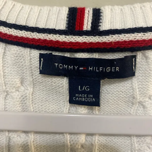 Tommy Hilfiger white knit sweater vest - Image 3