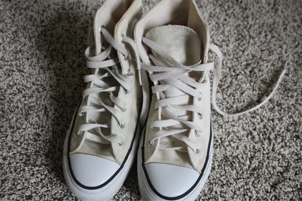 White Platform Converse High-Top - Image 2