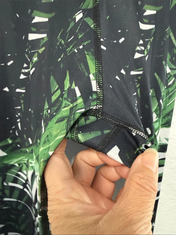 BEYOND YOGA Tropical Leaf-Print High-Waist Leggings Size Small - Image 9