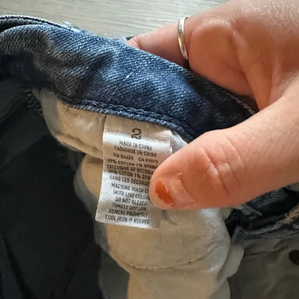 Y2K American Eagle Bermuda Jean shorts - Image 4