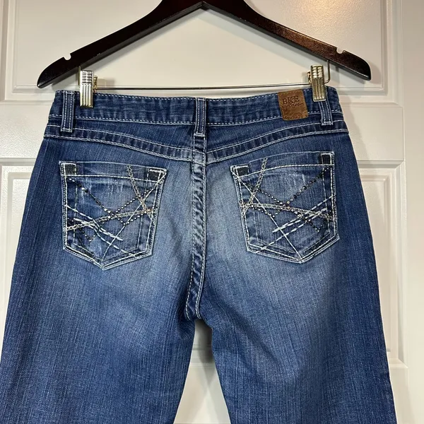 BKE Buckle Mid Rise Dark Wash Distressed Embellished Bootcut Kate Jeans Size 30 - Image 5