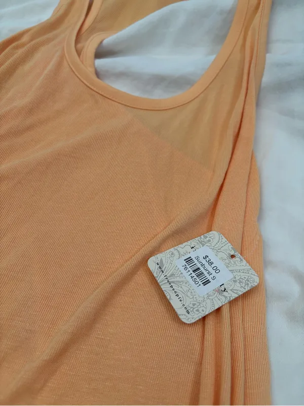Free People Movement Peach Orange Ribbed Racerback Tank Top Size S NWT - Image 3