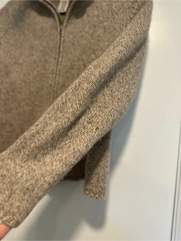 LL Bean Lambswool Angora Blend Oatmeal Sz:M Full Zip Cardigan Sweater Mock Neck. - Image 6