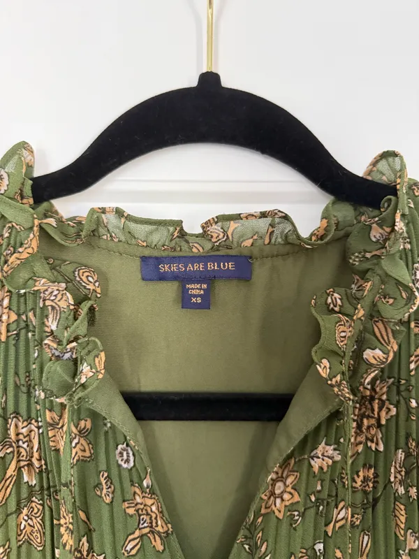 Skies are Blue green floral minidress - Image 2