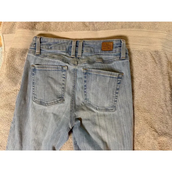 L.L.Bean Bean Flex Jeans Straight Women Size 2 Stretch Pockets Mid Rise Zip - Image 7