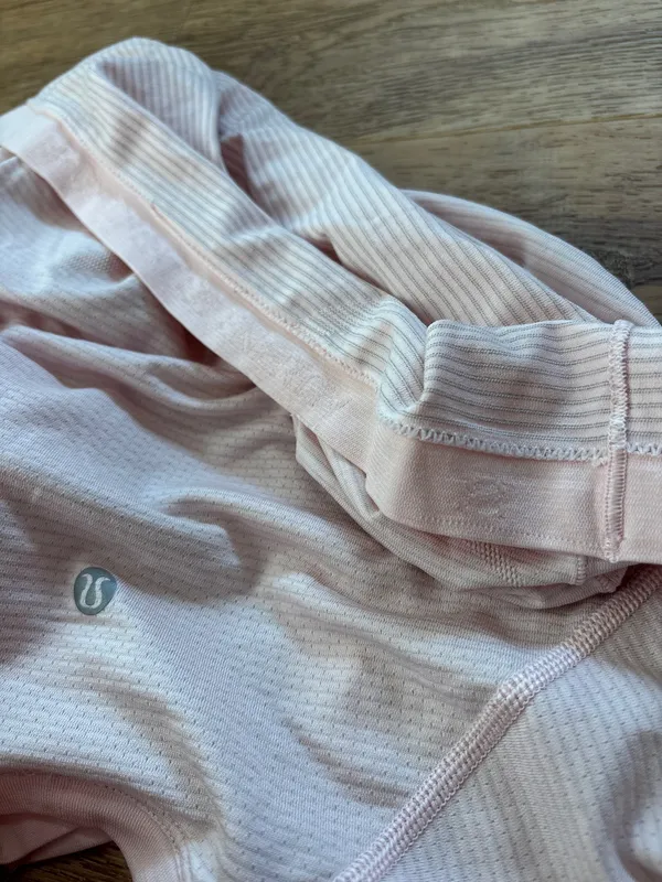Strawberry Lululemon Milkshake cropped swiftly tech long sleeve 8 - Image 2