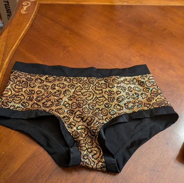 Artista Active Brown Hot Pants, Pole Shorts, Size XL - Image 3