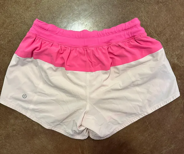 Lululemon RARE  PINK SHORTS - Image 3