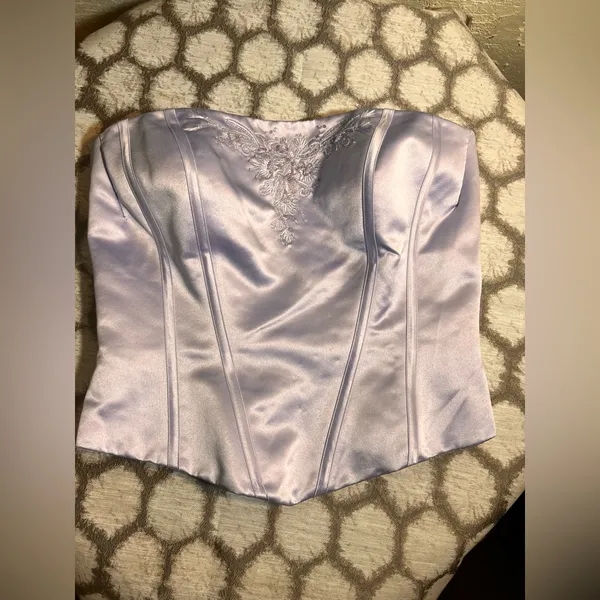 Strapless Satin Corset Top in Light Lavender 10 Purple - Image 5