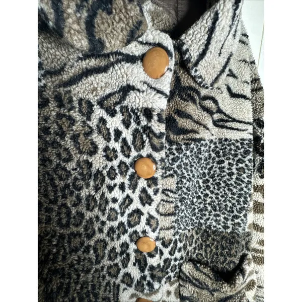 IZZI Outerwear Statement Cozy Sherpa Jacket Animal Print Patchwork Coat Button L Brown Size L - Image 3