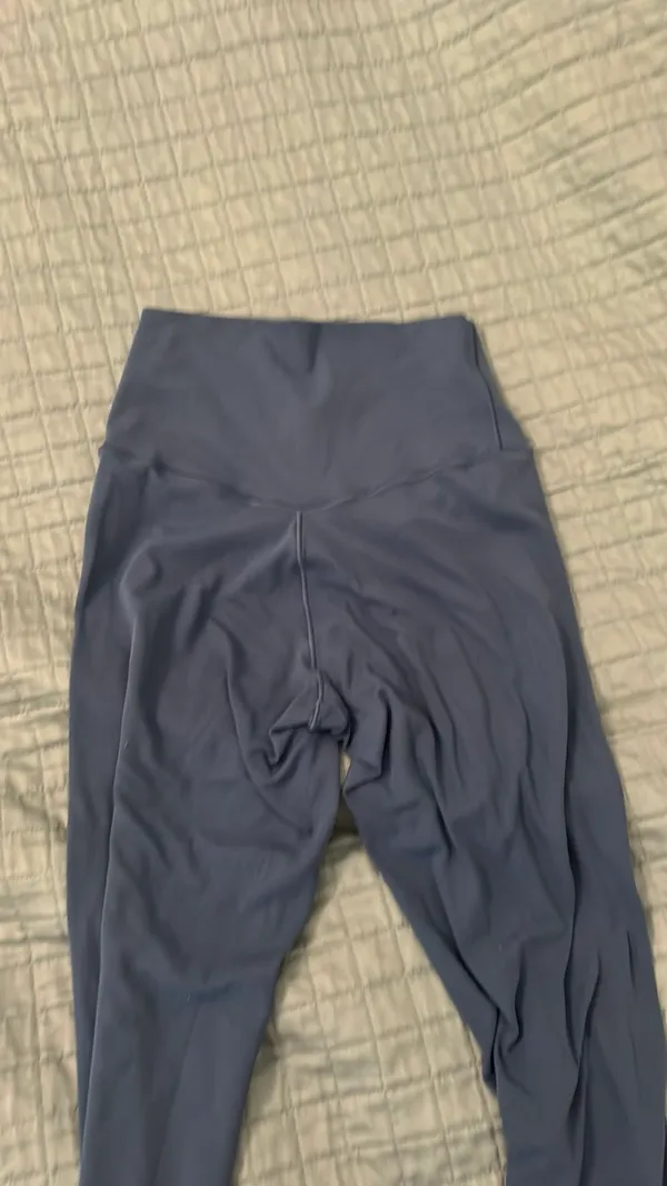 Crossover Aerie Flare Leggings - Image 4