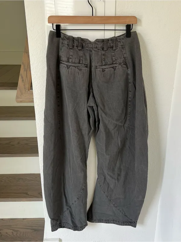Free People Spotlight Washed Barrel Chino Trousers Pants in Charcoal Grey NWT - Image 4