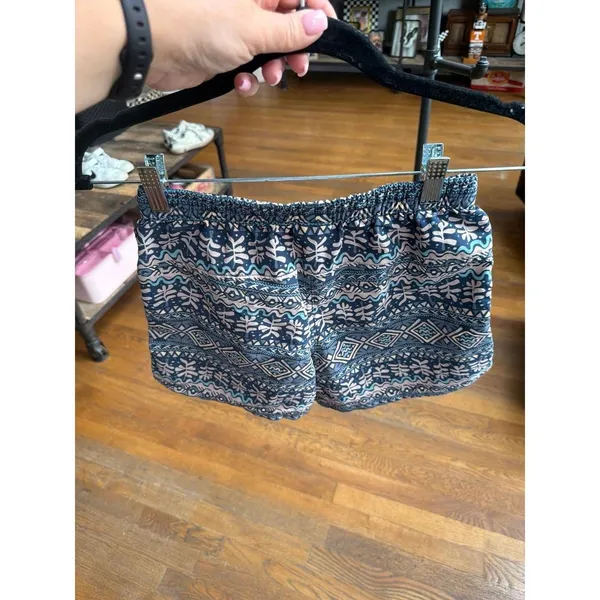 Patagonia Women's Baggies 5" Shorts Tiki / Tidepool Blue geometry xxs - Image 4