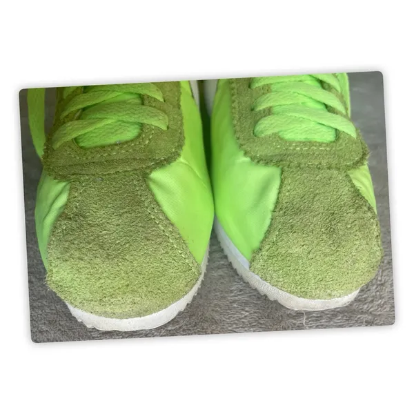 Nike Classic Cortez Nylon 749864-310 Volt Green Sneakers Womens 8.5 EU40 - Image 4