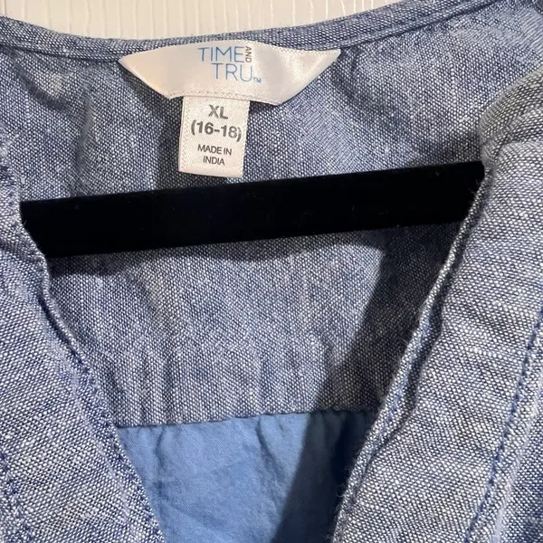 Time and Tru sleeveless chambray dress - Image 4