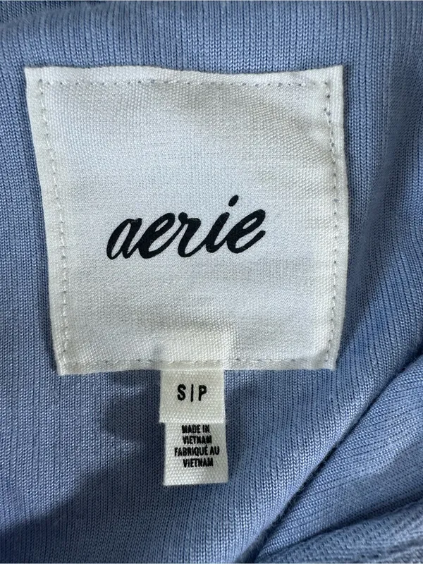 aerie Light Blue Velour Cropped Jacket Sz Small Pockets‎ and Full Zipper - Image 4