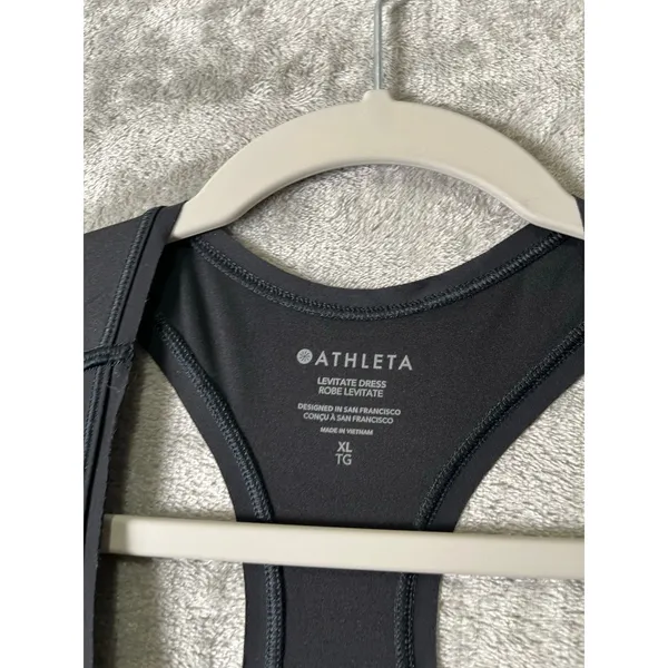 Athleta Levitate Dress Pockets Size‎ XL Black Pickleball Tennis Golf Athletic - Image 3