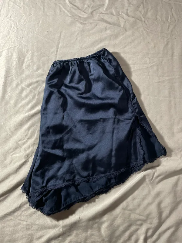 Abercrombie Silk Pajama Shorts - Image 4