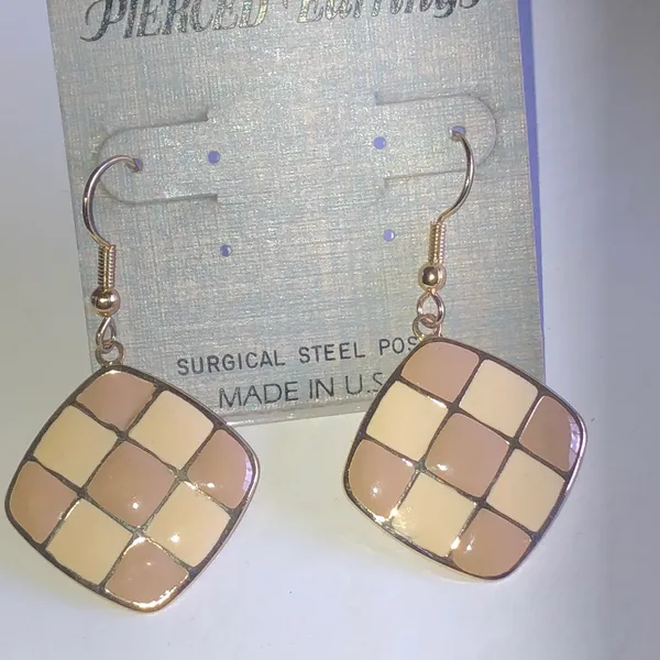 Vintage Neutral Two - Image 2