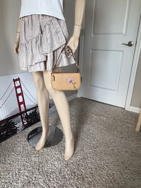 Coach Nolita 19 - Image 9
