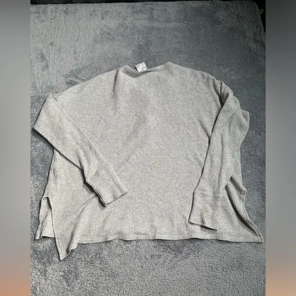 Aerie offline Gray Waffle Knit Henley Top small - Image 10