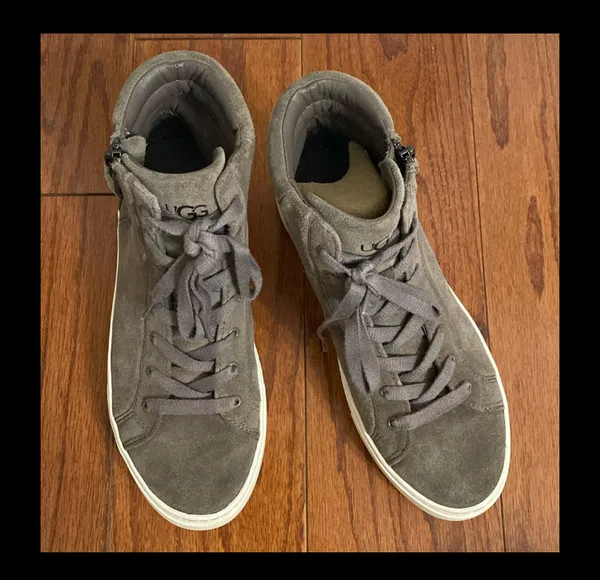UGG Boots - Image 2