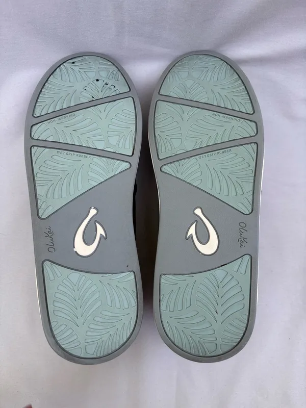 OluKai Shoes Women's 9 Black Ki'ihele Slip On Low Top Casual Comfort Sneakers - Image 7