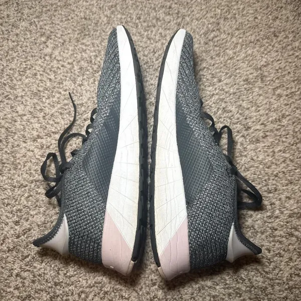 Adidas Women's Black Gray Questar X BYD Running Shoe Size 11‎ - Image 5