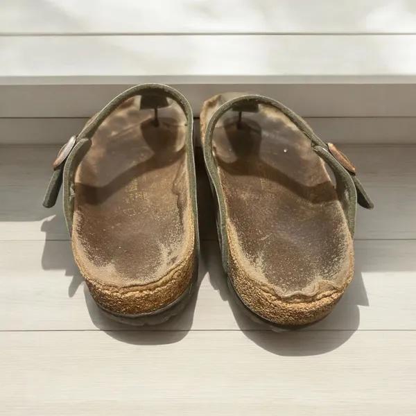 ✨Birkenstock GIZEH REGULAR Sz 40 Sandals✨ - Image 3