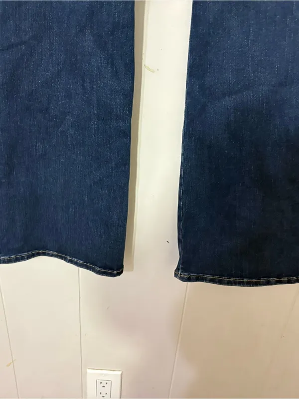 FRAME Le One Flare Jeans Hanbury Wash Size 0 High Rise Stretch Denim - Image 8