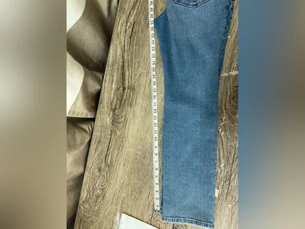 Good American good classic distressed‎ jeans size 29 nwt - Image 3