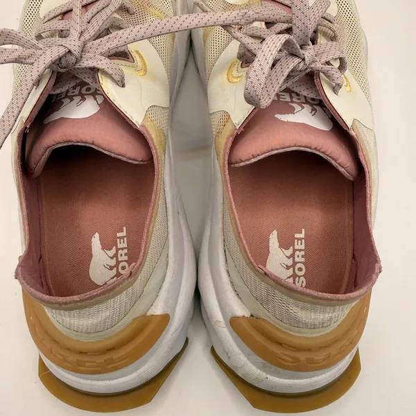 Sorel Kinetic RNEGD Float Sneakers in Chalk & Eraser Pink Vapor Womens Size US 9 - Image 8
