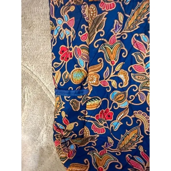 Singapore Batik Women Shopping Tote Bag (Large) - Image 6