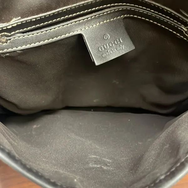 Vintage Gucci GG Supreme Monogram Small Crossbody Flap Bag - Image 10