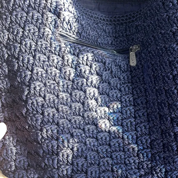 The Sak Dark Blue Crochet Shoulder Bag - Image 4