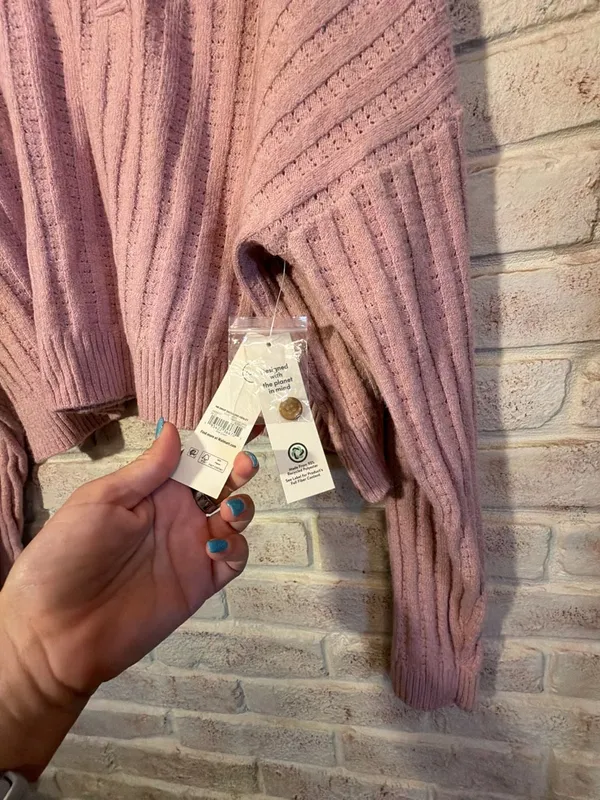 No Boundaries Pink Pointelle Henley Drop Shoulder Pullover Sweater - Image 3