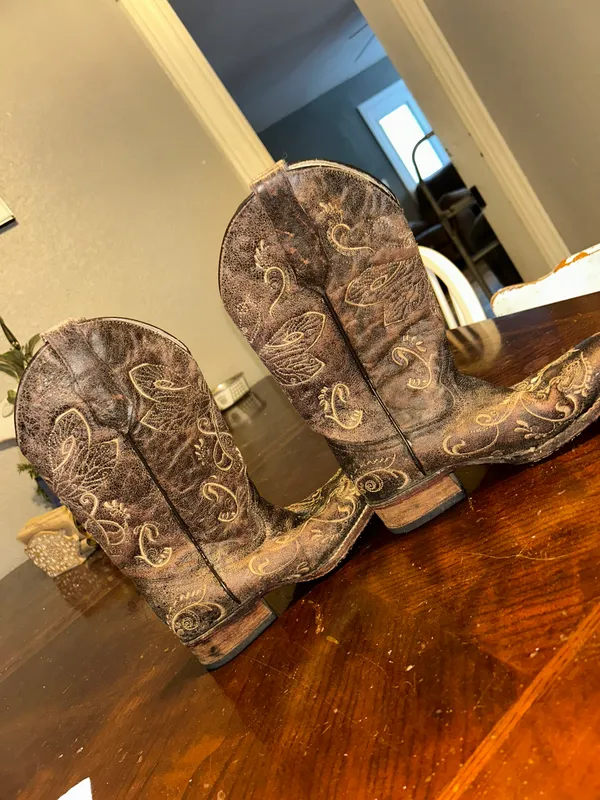 Circle G WOMEN'S DRAGONFLY EMBROIDERED WESTERN BOOTS - SQUARE TOE - Image 2