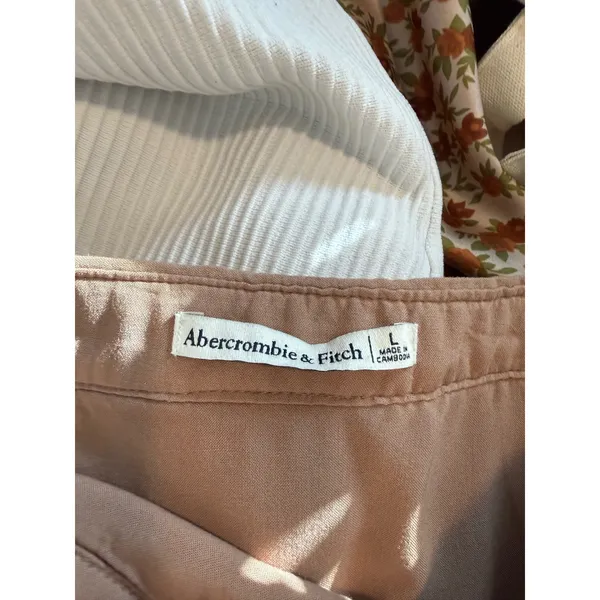 Abercrombie & Fitch Herringbone Wrap Mini Skirt Tan Beige Large - Image 3