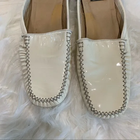 Stuart Weitzman white mules leather size‎ 10AA - Image 3