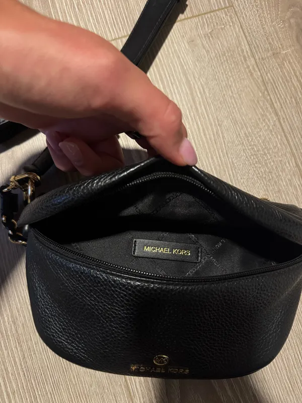 Michael Kors Purse Crossbody - Image 4