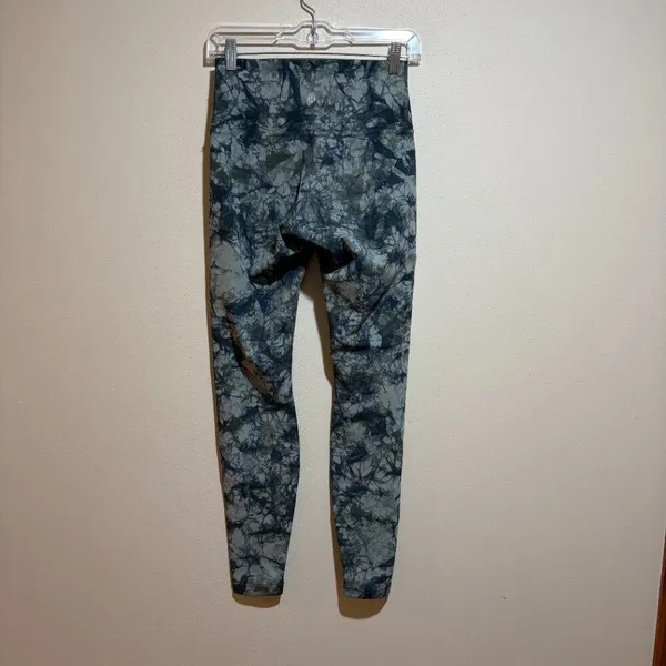Lululemon 6 Wunder Under Hi-Rise Tight *Shibori Full-On Luxtreme 28" Misty Moss - Image 6