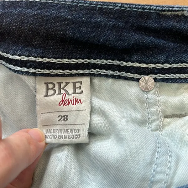 BKE Harper Mid-Rise Factory Distressed Ankle Cropped Jeans, 28 - Image 9