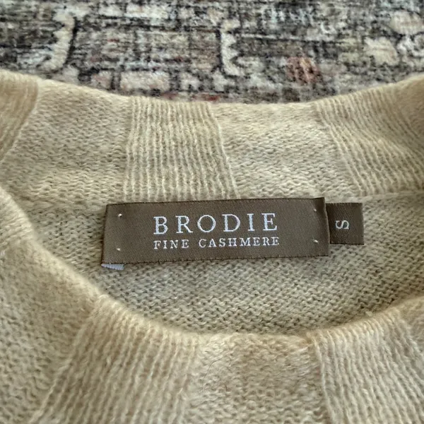 BRODIE Fine Cashmere Cropped Crew Neck Long Sleeve Sweater Light Beige Size S‎ - Image 3