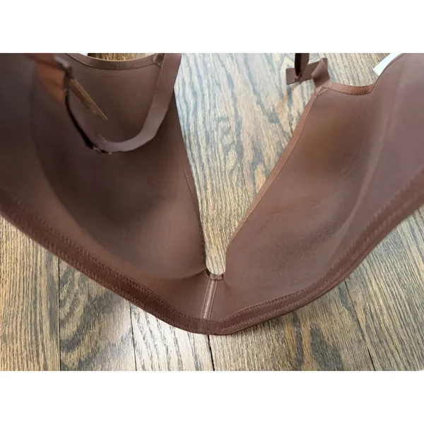 skims wireless form t-shirt Bra Cocoa Size 36DD NWT $50 - Image 12